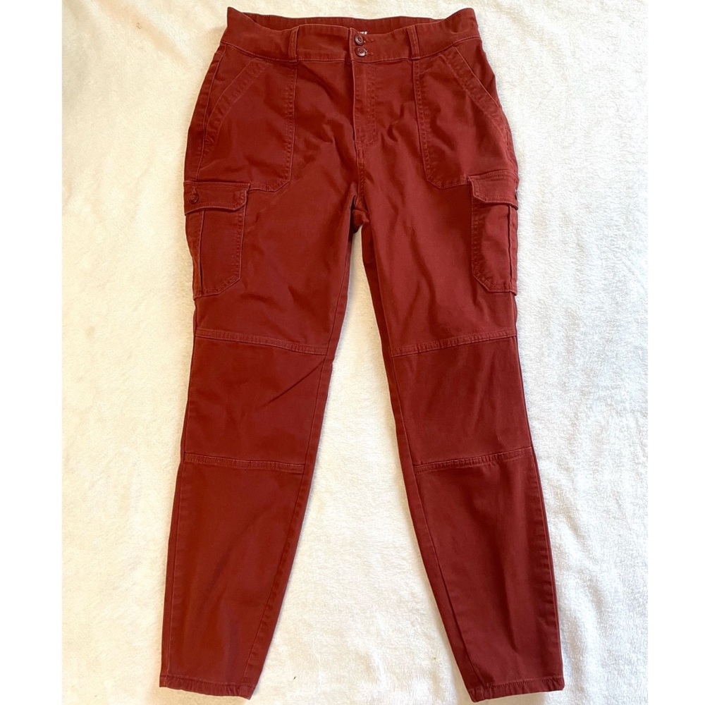 No Boundaries High Rise Cargo Pants